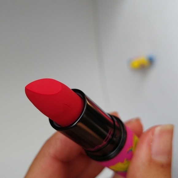 Mac moon masterpiece powder kiss lipstick - Picture 7 of 16